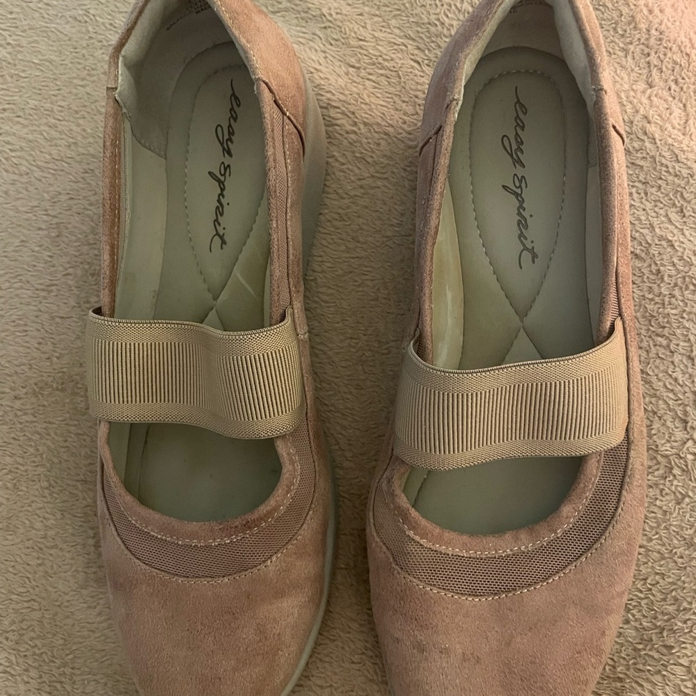 Easy Spirit Karalisa wedge Slip-On mary janes shoes tan.